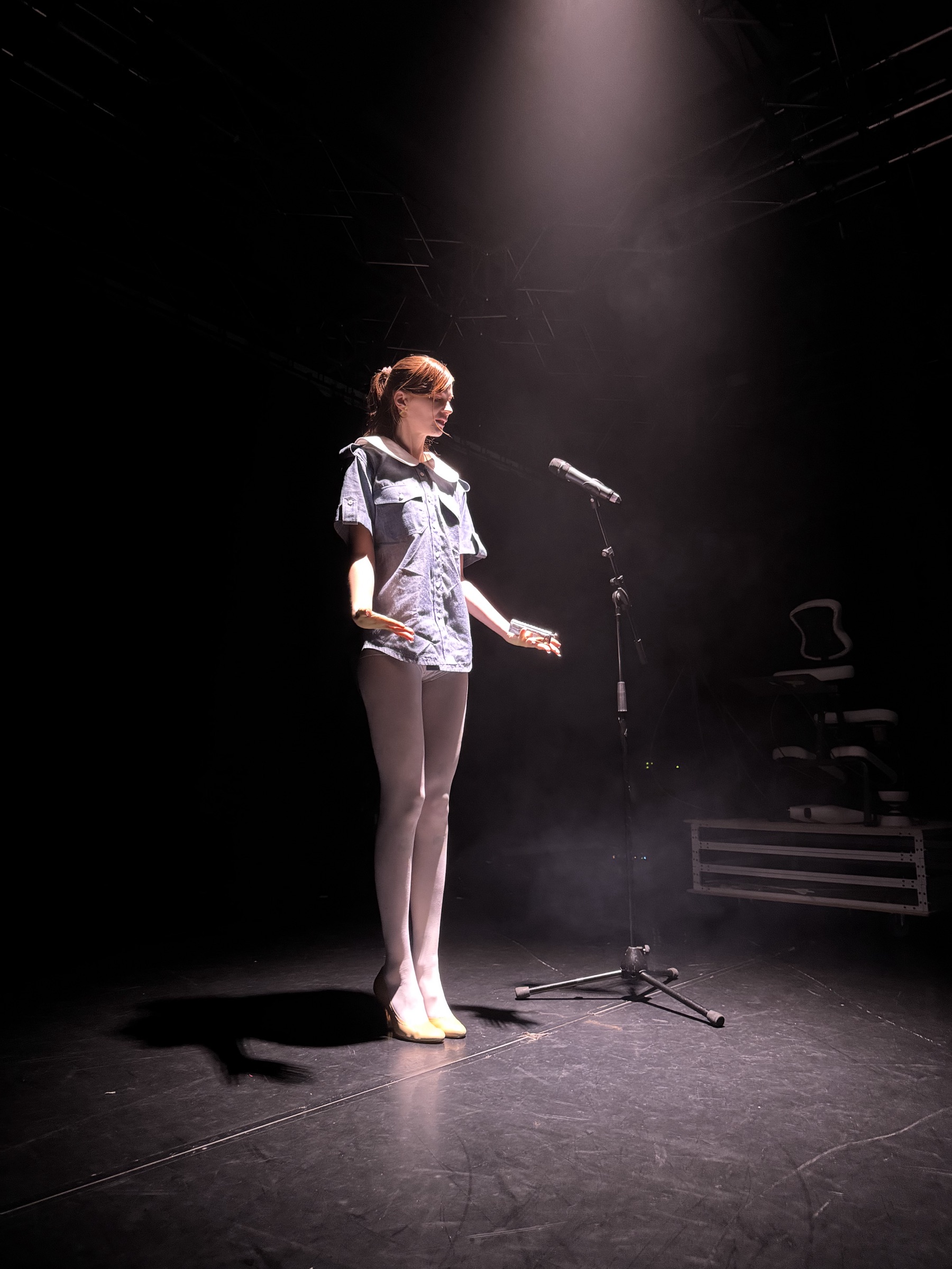 Charlie Osborne performing at Not Crowded 01
